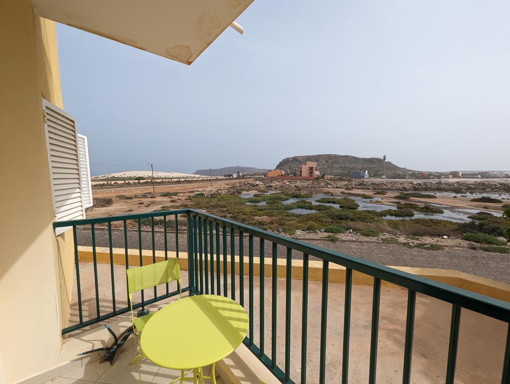 Vila Cabral 2 Apartments - Ac Sal Rei Extérieur photo